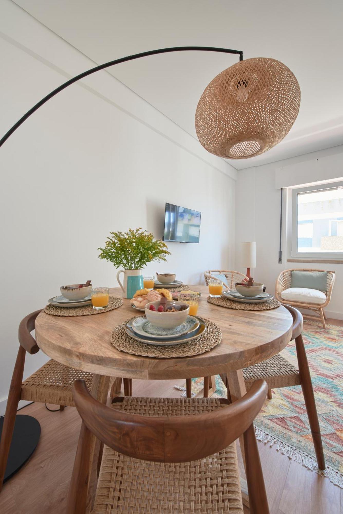 Sunset Bay View, Renovated Apt, By Timecooler Setubal Exterior photo