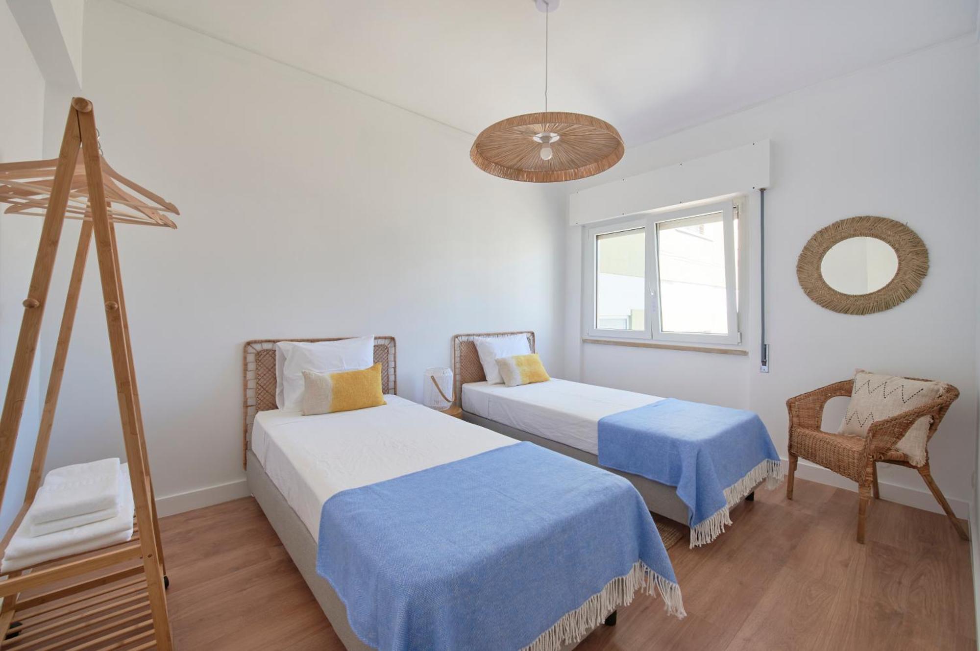 Sunset Bay View, Renovated Apt, By Timecooler Setubal Exterior photo