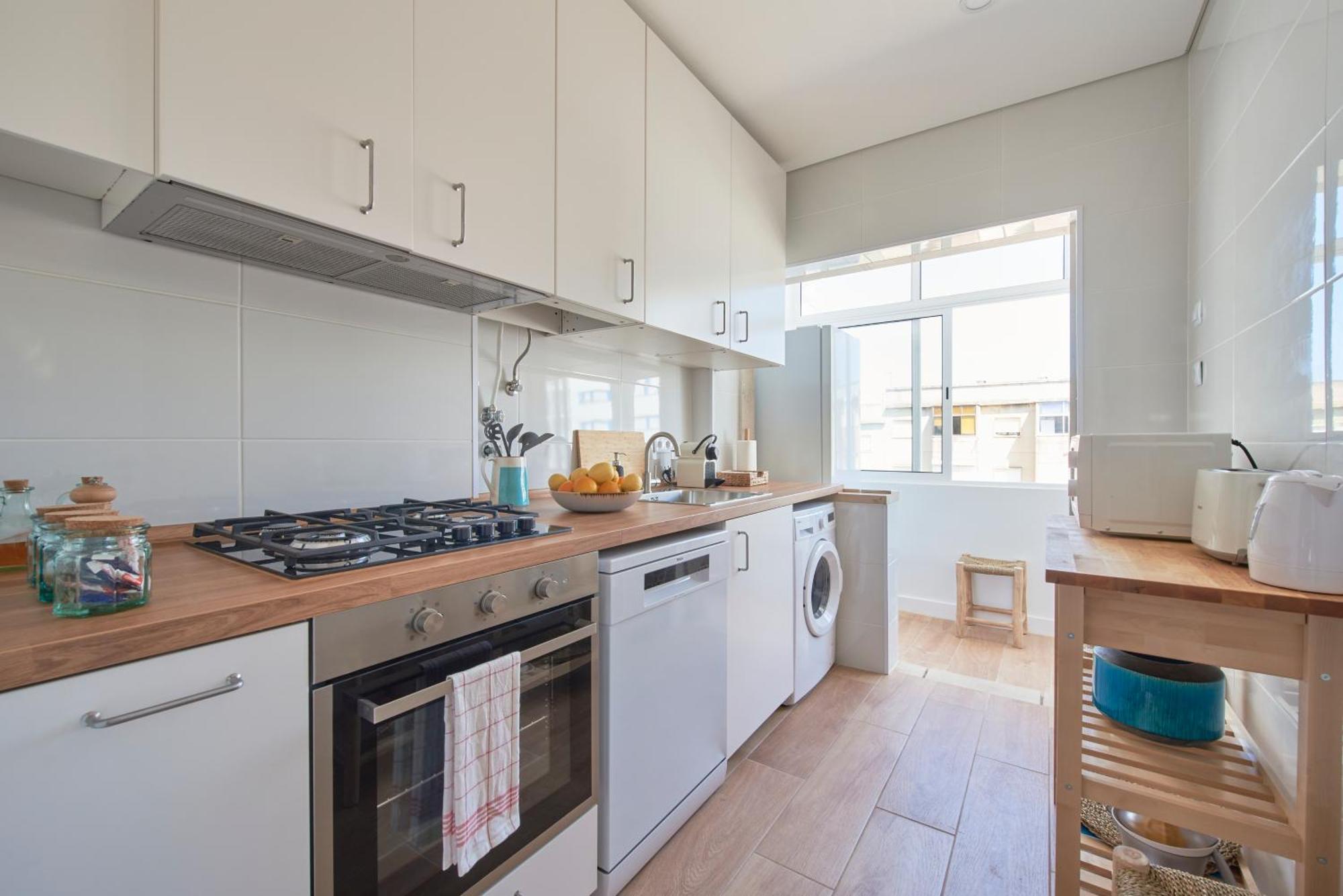 Sunset Bay View, Renovated Apt, By Timecooler Setubal Exterior photo